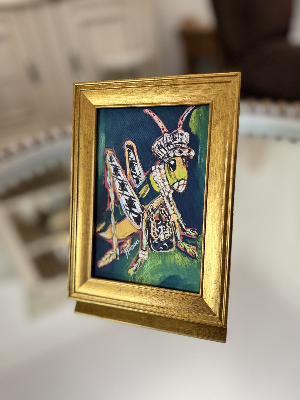 Mini-Me Framed Print: "Haute Hopper"