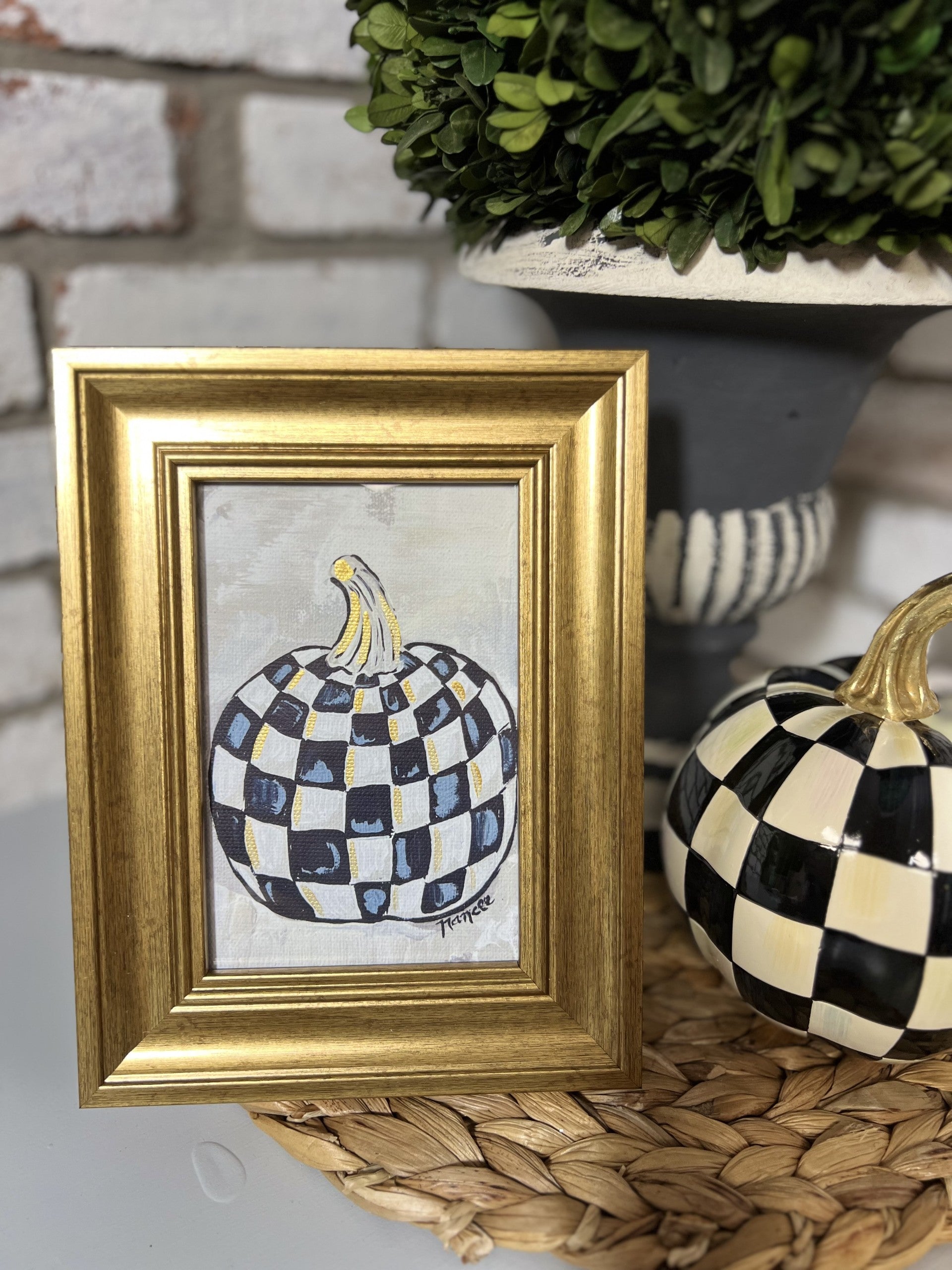 Mini-Me Framed Art: Pumpkin in CHECK!