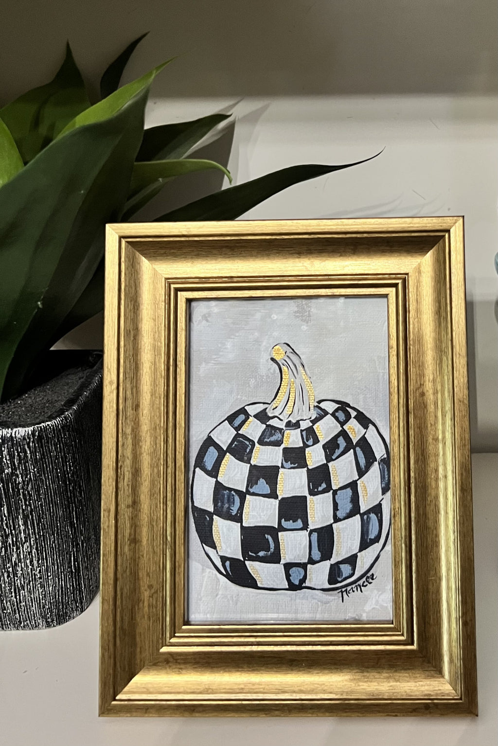 Mini-Me Framed Art: Pumpkin in CHECK!